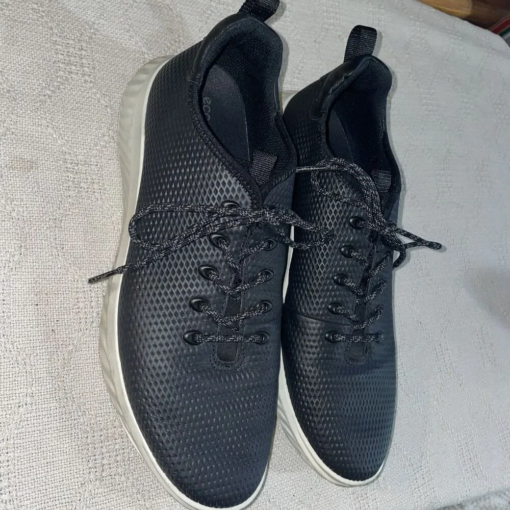 Ecco Men’s Athletic Sneakers Size 13.5 M Black Leather Atleisure Outdoors